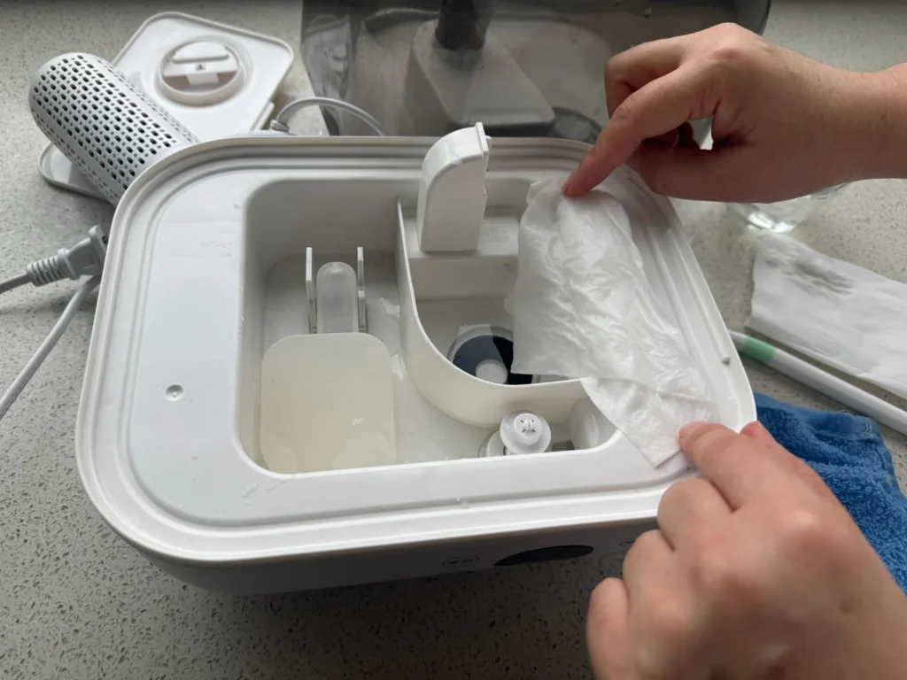 How to clean a humidifier with removable tank and filter