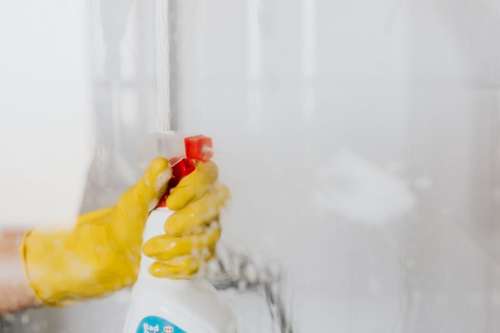 How to Clean Shower Glass and Remove Stubborn Buildup